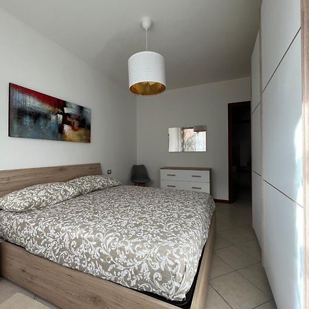 Elegante Casa -Rho Fiera Leilighet Vanzago Eksteriør bilde